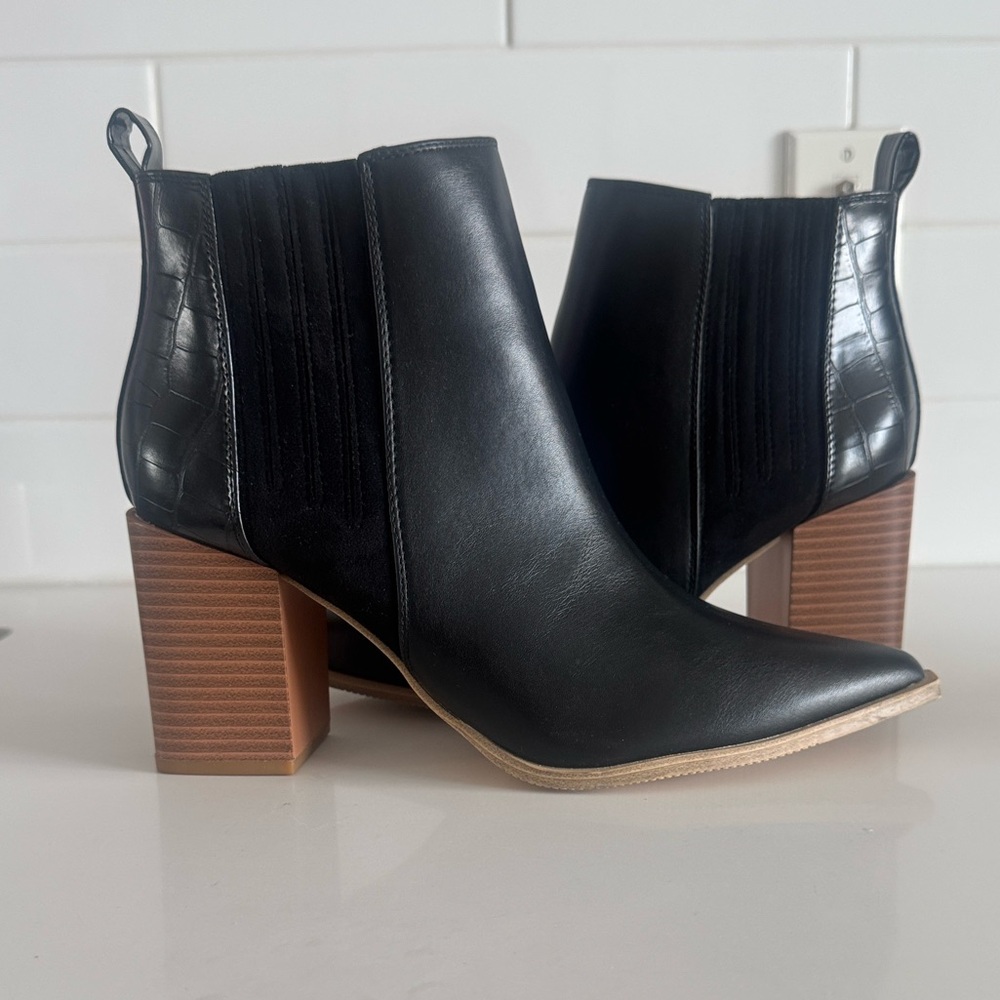 Black Ankle Boots with Tan Heel